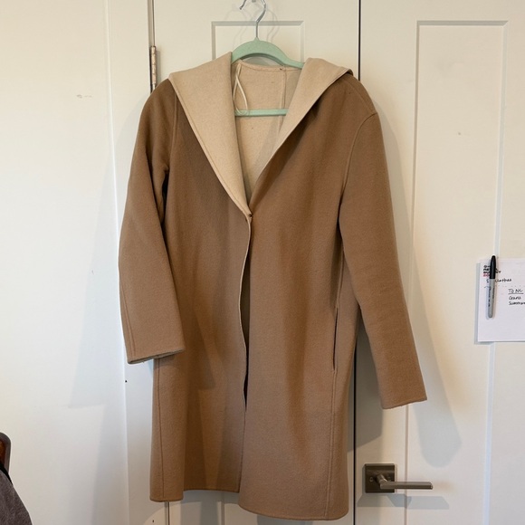 Uniqlo Jackets & Blazers - Uniqlo Felt Coat with Hood